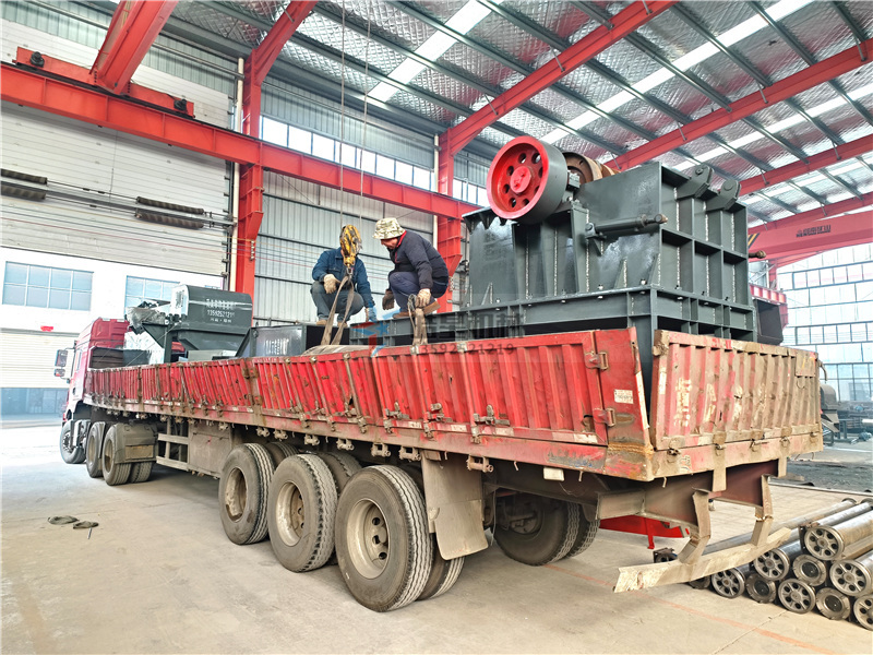 1300型廢鋁破碎機(jī)斷橋鋁破碎機(jī)設(shè)備發(fā)往河北 1300型廢鋁破碎機(jī)斷橋鋁破碎機(jī)設(shè)備發(fā)往河北