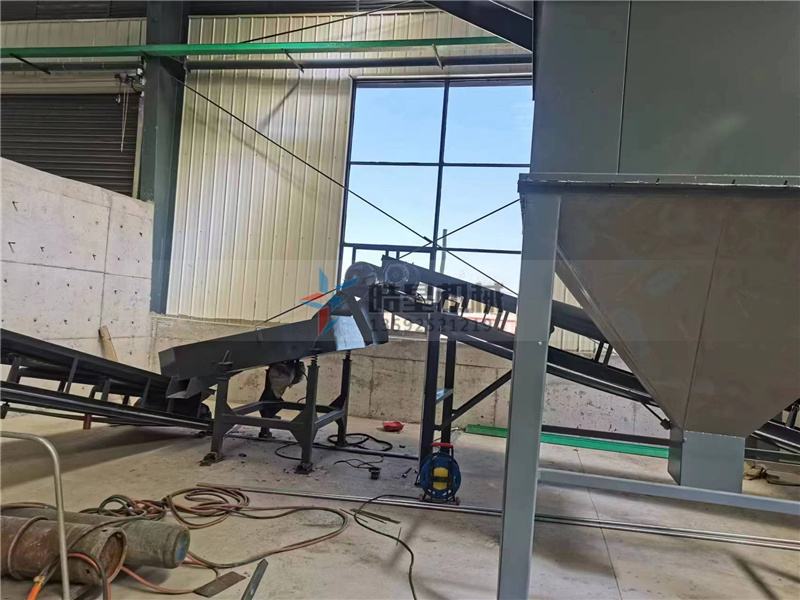 1200型斷橋鋁破碎機(jī)斷橋鋁分離機(jī)設(shè)備客戶(hù) 1200型斷橋鋁破碎機(jī)斷橋鋁分離機(jī)設(shè)備客戶(hù)